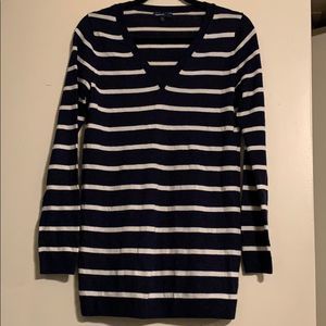 GAP maternity long sleeve sweater
